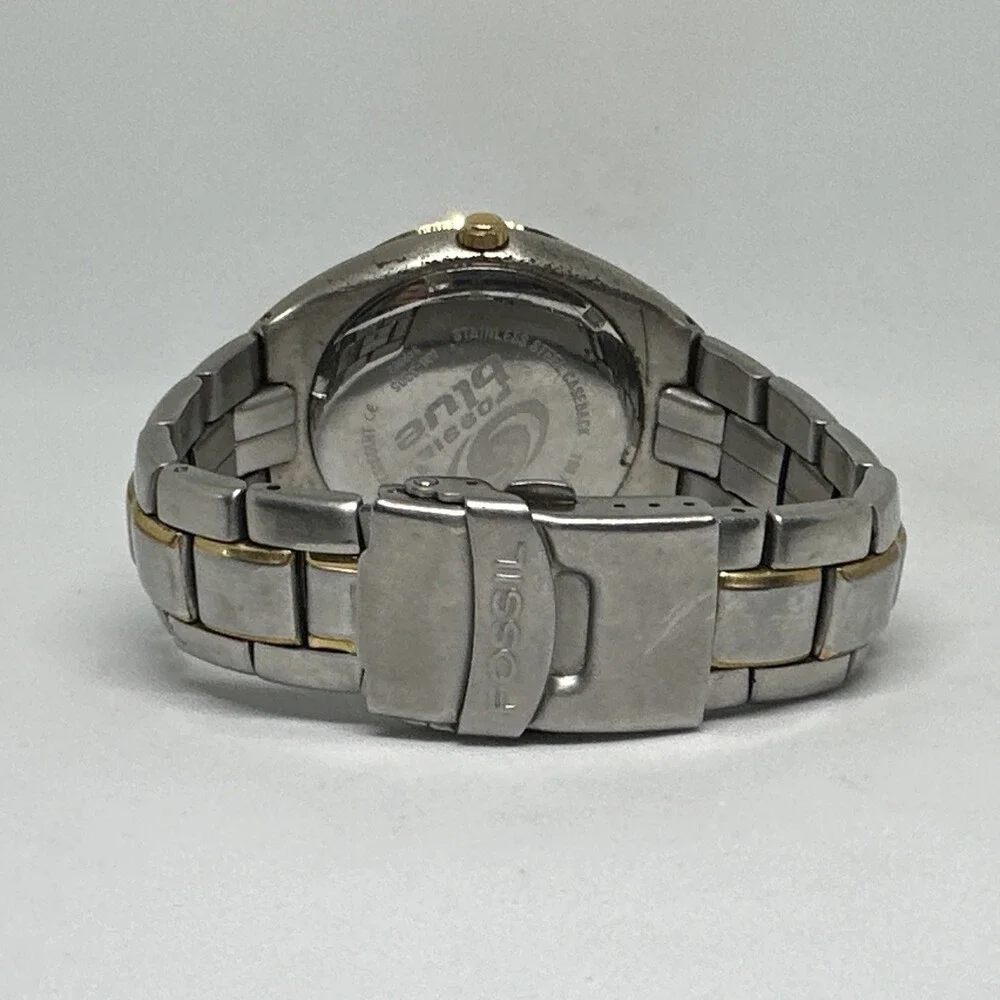 Fossil Blue AM3305 Men's Silver Stainless Steel Analog Dial Quartz Watch HME748
